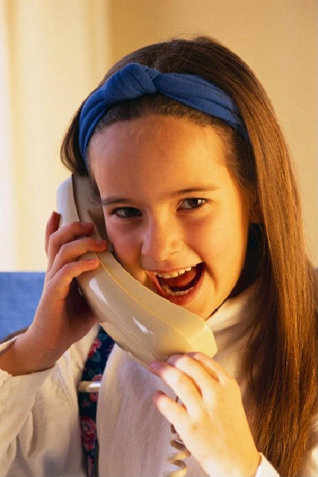 Image of girl on the phone.
